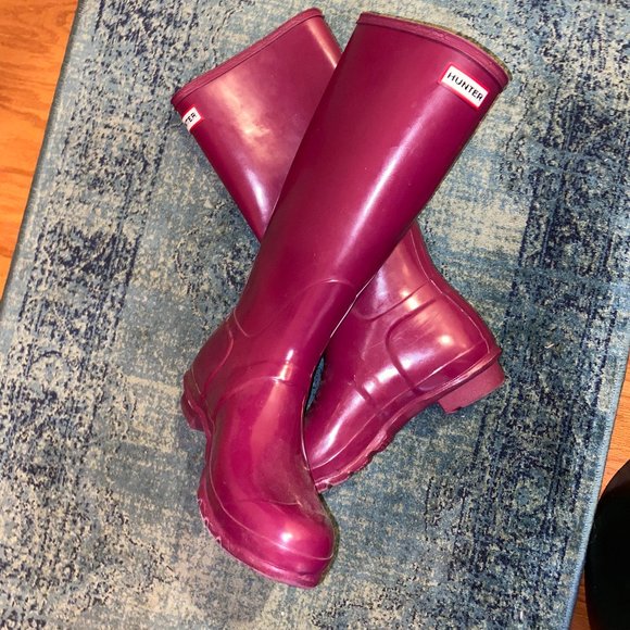 Hunter Shoes - Hunter Original Gloss Tall Violet Boots Size 11